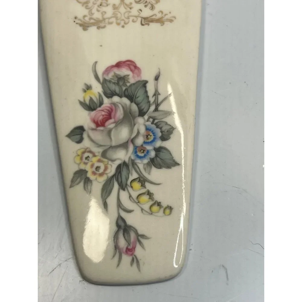 Vintage White Floral Porcelain Pie Server Cake Slice Cream Gold Trim Handle